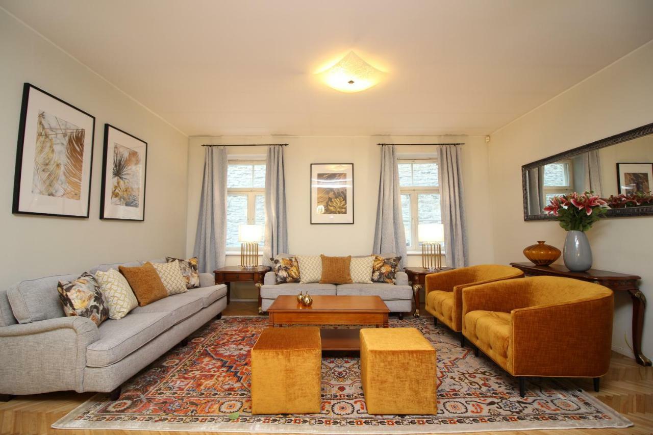 Tallinn City Apartments 4 Bedroom With Sauna And 2 Bathroom ภายนอก รูปภาพ