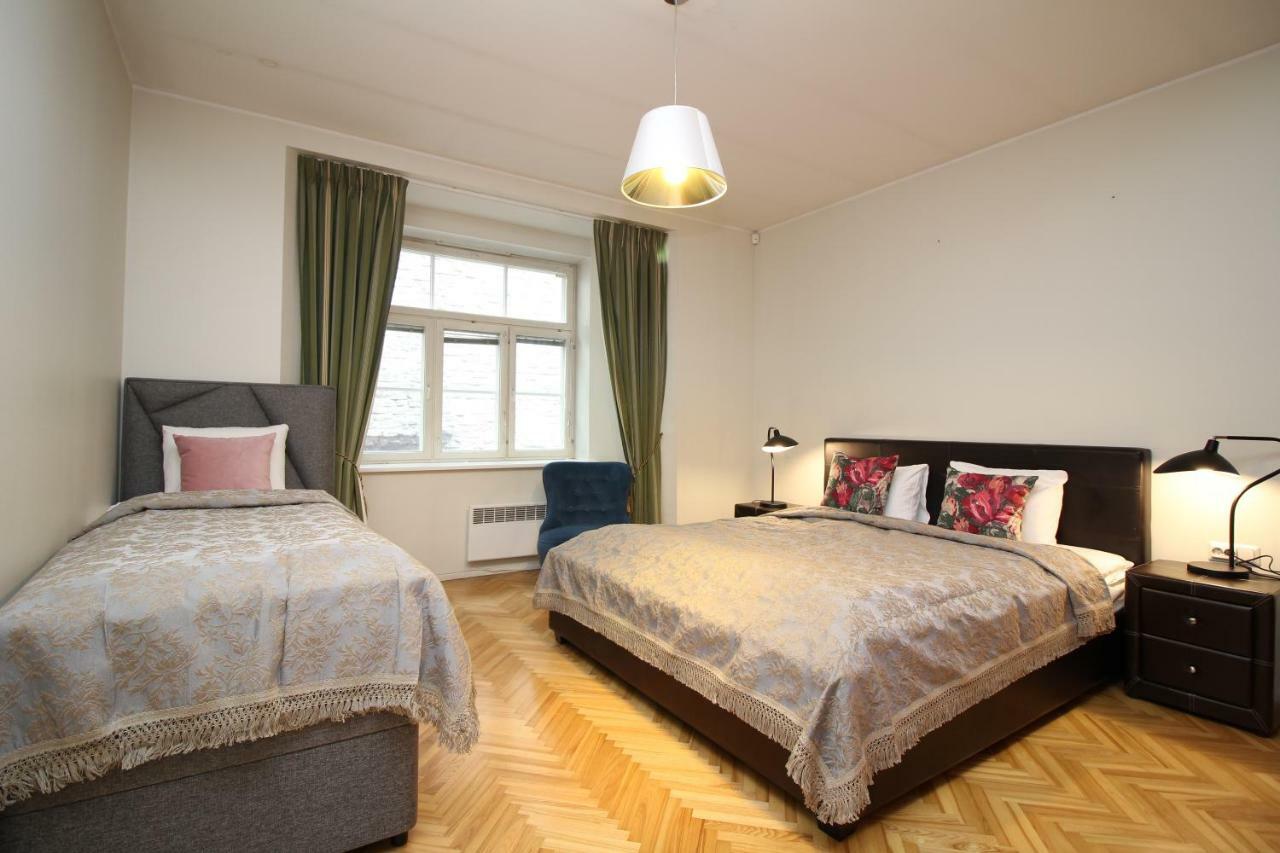 Tallinn City Apartments 4 Bedroom With Sauna And 2 Bathroom ภายนอก รูปภาพ